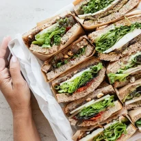 ⁦מגש כריכים מפנק⁩ – תמונה ⁦3⁩