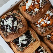 ⁦מגש קרואסון מלוח⁩ – תמונה ⁦5⁩