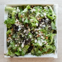 סלט עלים טריים