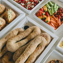 ⁦הרמת כוסית מלוחה במשרד- 15 איש⁩ – תמונה ⁦2⁩