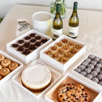 הרמת כוסית מתוקה במשרד- 12 איש